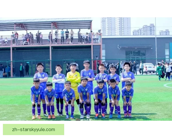 万项替补亮相红星U17首秀战